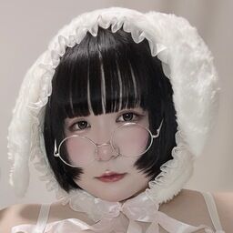 こまる屋さん ＊ 営業中