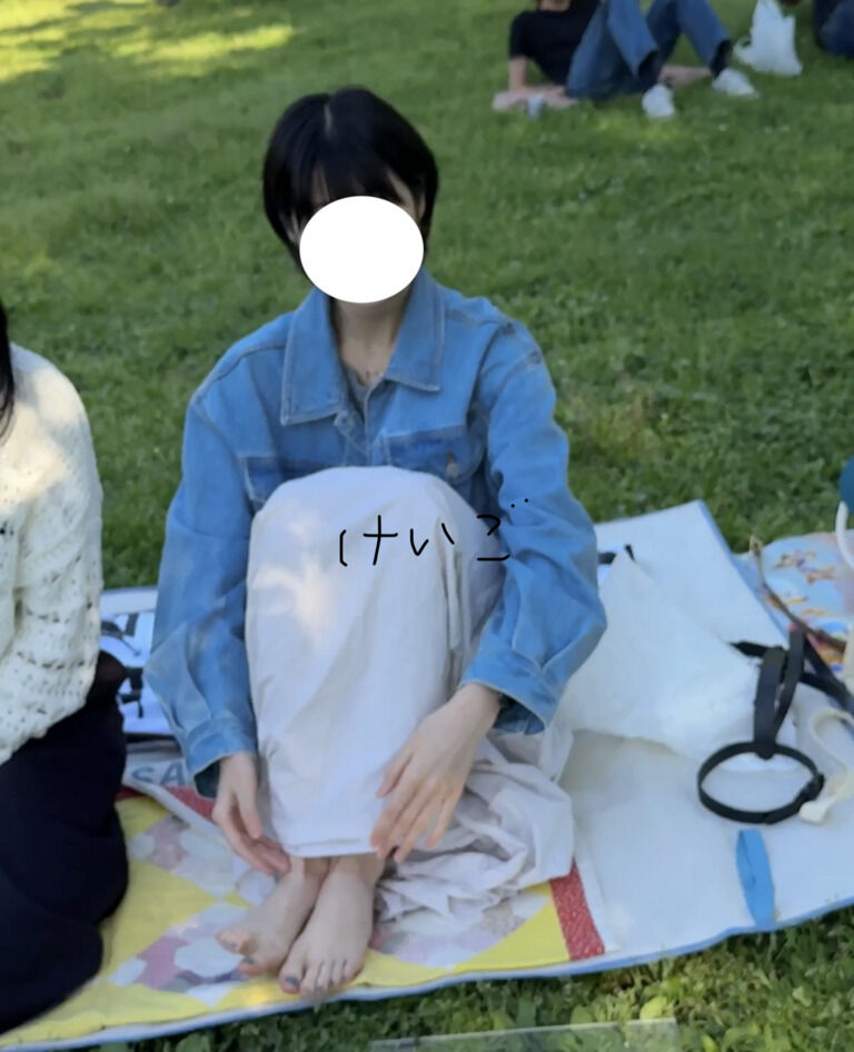 【神回】夏の公園でめっちゃ可愛い19歳女子大生さんに声をかけその場で足の裏を撮影させていただきました 【本編お顔ぼかし無し】