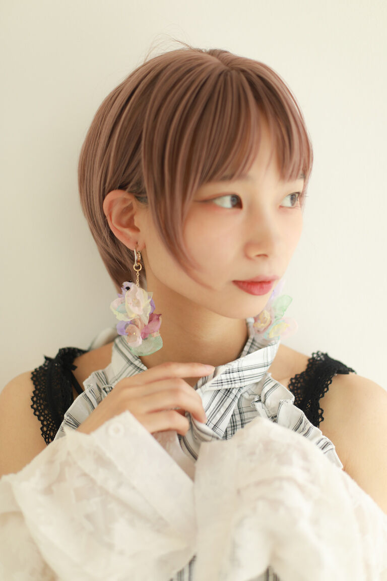 新しい企画を考えています🌹