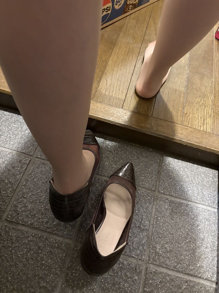 暑すぎてストッキングやばかった