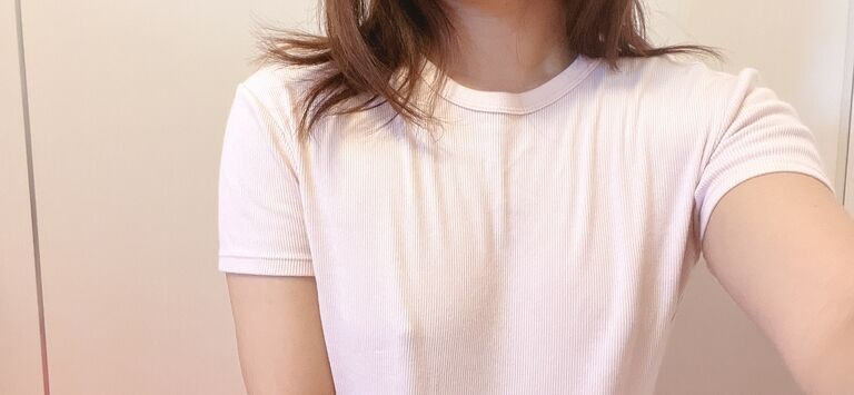 乳首をみせないで下着を脱いでみた