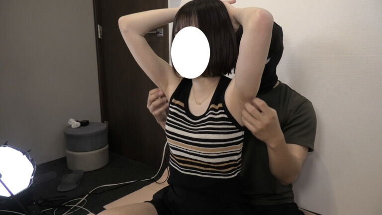 【くすぐりセクハラ】『は？』前職の可愛い事務員さん(23歳）ごめんなさい【本編お顔ぼかし無し】永久保存版です