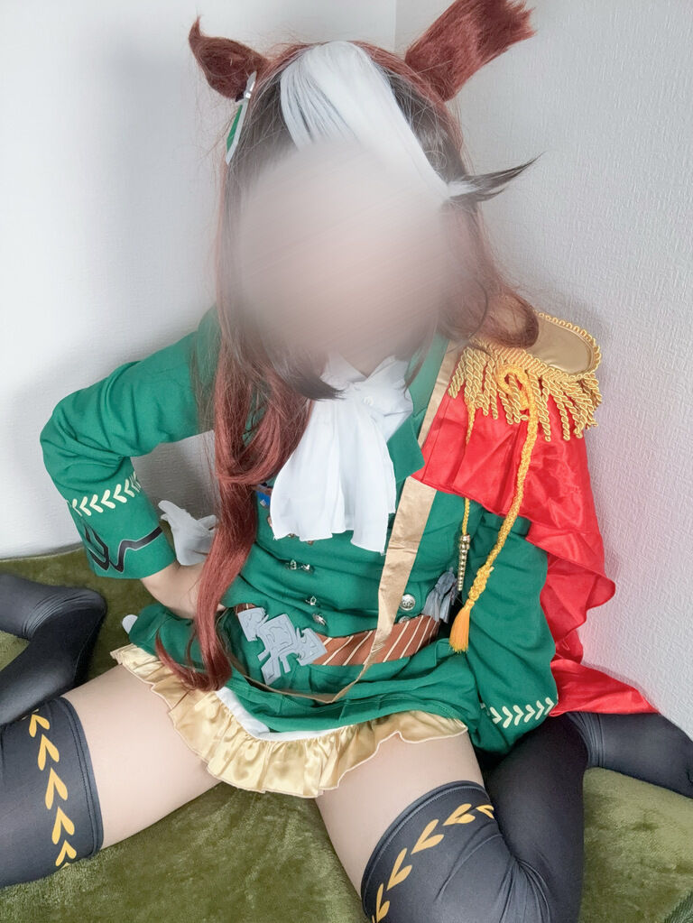 シンボリ〇ドルフ 勝負服コスプレ写真集